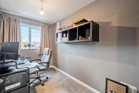 1387857-19-693ad8...