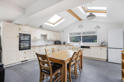 Kitchen 7