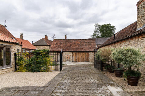 282759 - Ginmill Barn 102.jpg