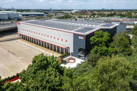 2025 SEGRO Centre Dagenham 0559.jpg