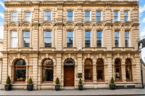 Light and spacious one bedroom apartment in a well maintained development on St Nicholas Street in the City Centre, offered unfurnished with white goods included and available from 2nd September 2026.