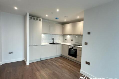 ***Whether you’re seeking a stylish city home or a strategic addition to your portfolio, Aquitania at Central Docks presents a rare opportunity to secure a place in Liverpool’s exciting future.***
