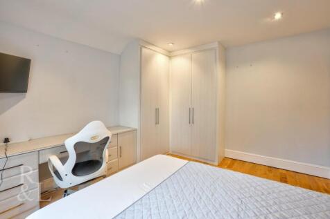 40 Peterdale (20).jpg