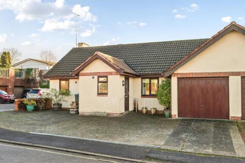 1386608-7-692efb1...