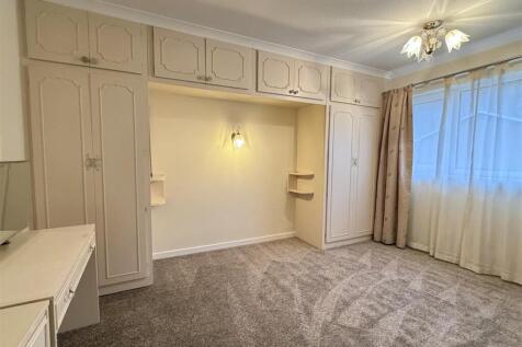 20 Belsay Court-18.jpg