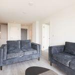 PRESENTING THIS FABULOUS 2 BED, 2 BATH WITH BROADBAND AND PARKING! Close to Media City, Trafford and Sale. 5 minute walk to Trafford Metrolink and local amenities. Superfast clear fibre 1gb broadband.
