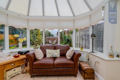 © Webbs Estate Agents ©  (303 of 28).jpg