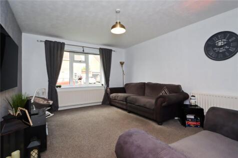 Living Room Pic 1