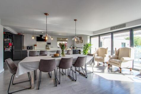 Kitchen/Dining/Family Room