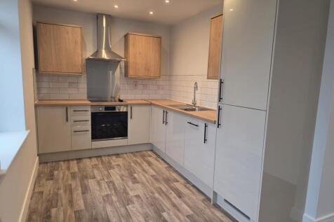1 Bedroom Flat in S70 5AD