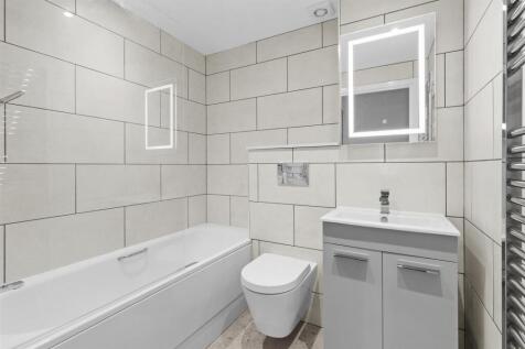 14 Clement Court, St. Marks Close, HP13 6HQ-7.jpg