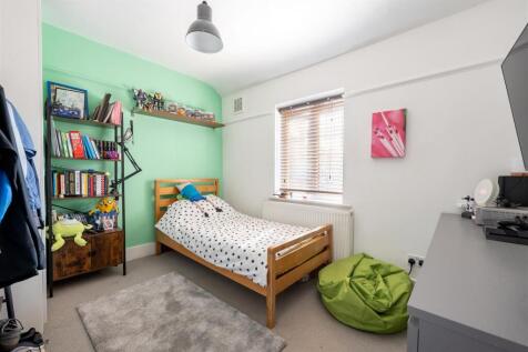 Ardleigh Terrace, E17