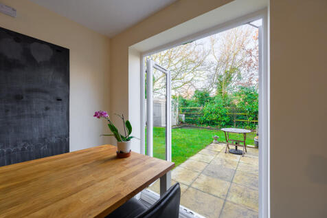 Dining Room to Pa...