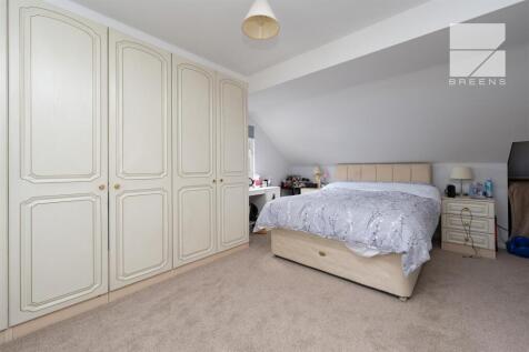 252 Hale End Road_0003.jpg