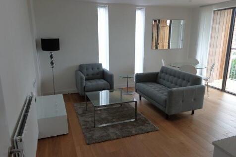 Modern 1-Bedroom Fourth Floor Apartment with Private Balcony, Furnished and Just Minutes from Bellingham Station EPC B, Available for £1450 PCM.