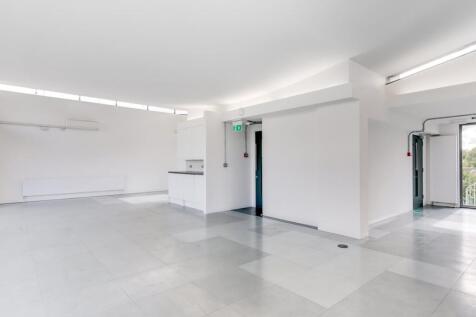 Notting Dale 28092022  High Res14.jpg