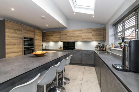 Kitchen Family