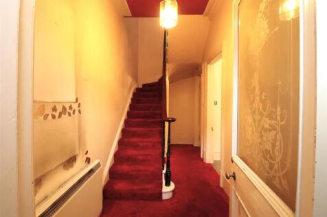 Hall (2).JPG