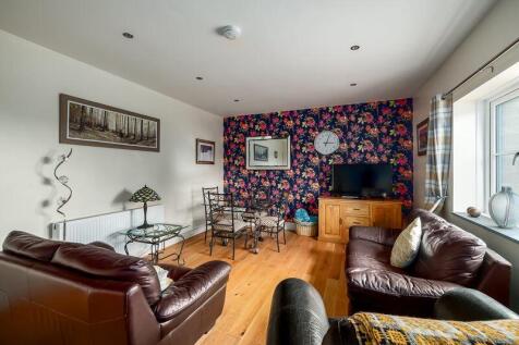 Integral Annexe Lounge