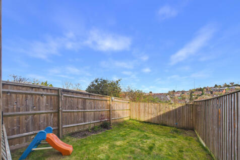 CAM02536G0-PR0080-STILL005