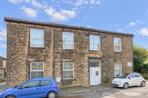 1 Bedroom Flat in BD20 7EG