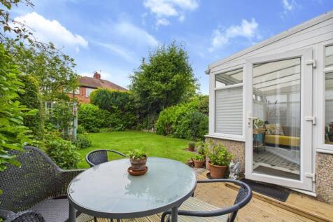 CAM02195G0-PR0076-STILL012