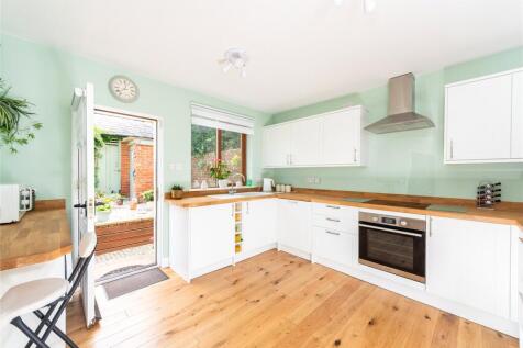 Kitchen/Breakfast Rm