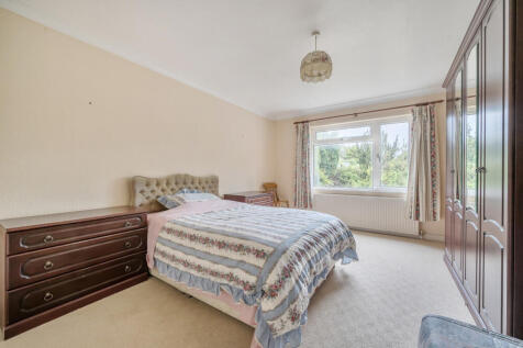 1340882-3-68a4907...