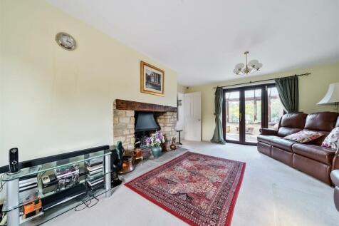 Clare Barn,Yardley Gobion