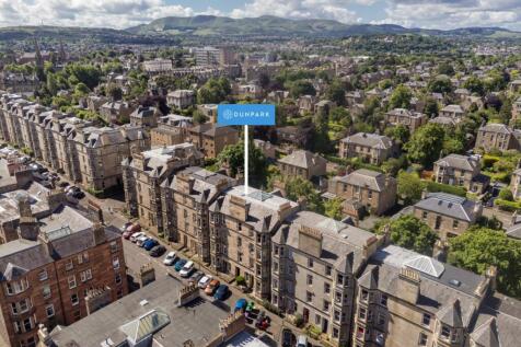 NEW TO THE MARKET - OPEN VIEWING WEDNESDAY 17 JUNE BETWEEN 5:30PM AND 6:30PM OR BY APPOINTMENTBruntsfield apartment combining period character with generous living space, modern finishes and outside