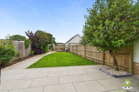 CAM03778G0-PR0235-STILL022