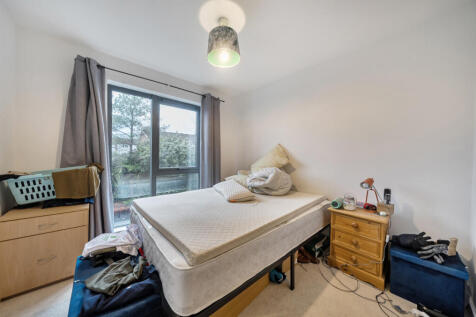 1384712-6-6928607...