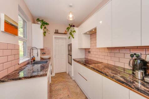 KITCHEN, DINER AND LIVING ROOM