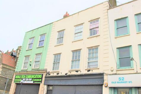 Berkeley Estates and Management are pleased to offer for rent this large Studio Apartment which is close to local amenities, local bus routes and walking distance from the City Centre. Completely refu
