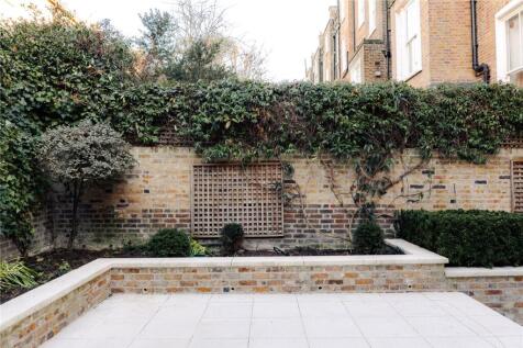 Private Patio Garden