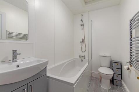 En Suite-1.jpg