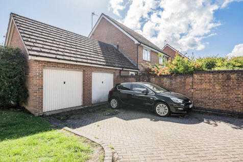 1347991-22-68bed7...