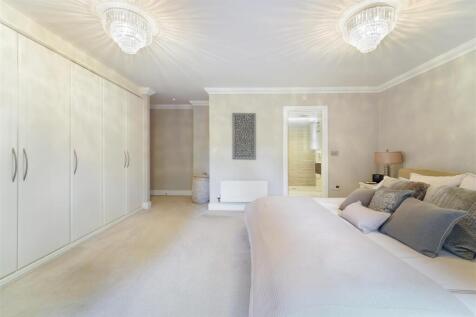 CEDAR WALK, 13B, RUFFETT WOOD HOUSE  (16).jpg