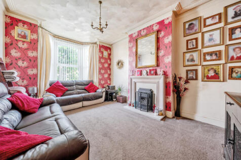 1345093-3-68a8435...