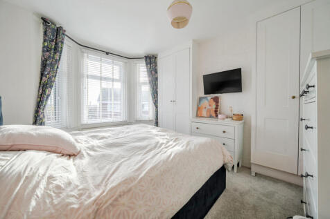 1389367-5-693ade1...