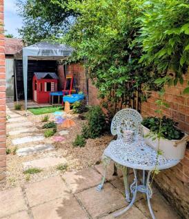 Vendor Garden 3.jpg