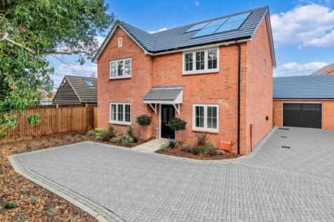 Dandara - The Willows - The Goodwood, Home 12