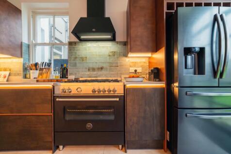 Award Winning CPS HOMES Media team_3