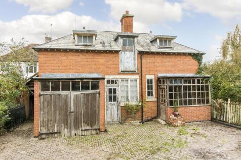 Coach House To Rear