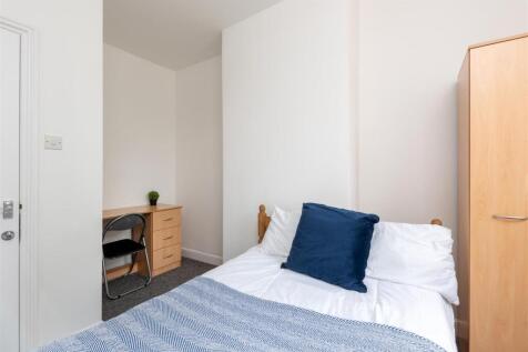 16 St Kildas Road-12.jpg