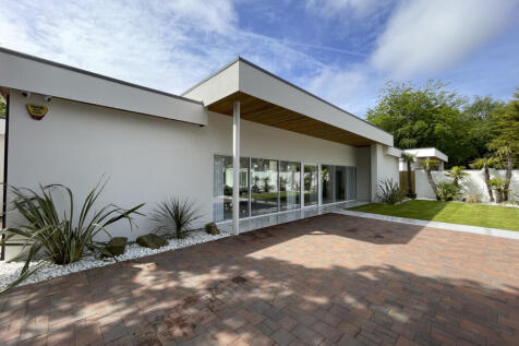 4 Bedroom House in L37 2DA