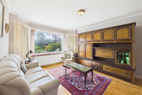 Lounge 1.jpg