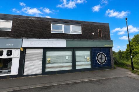 Retail Property (high street) to rent in knox