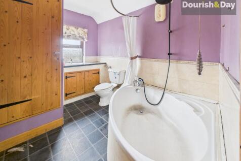 First Floor Bathroom