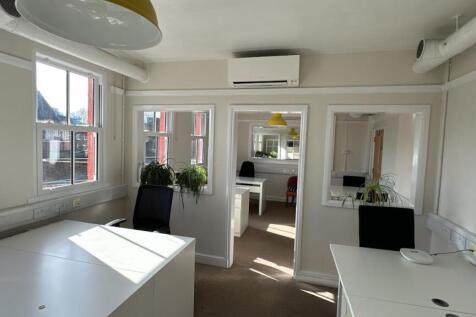 257-259 Pentonville Road, London N1 9NL - intern